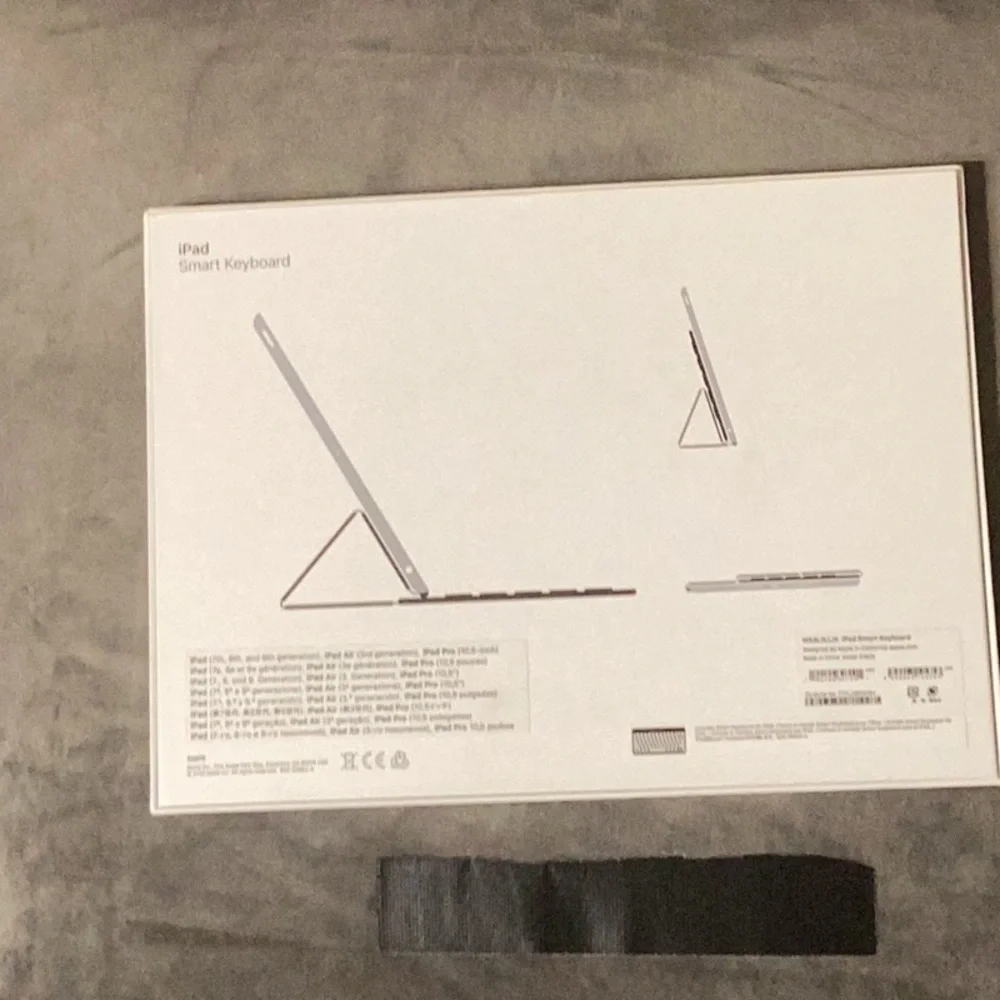 Apple Smart Keyboard for iPad